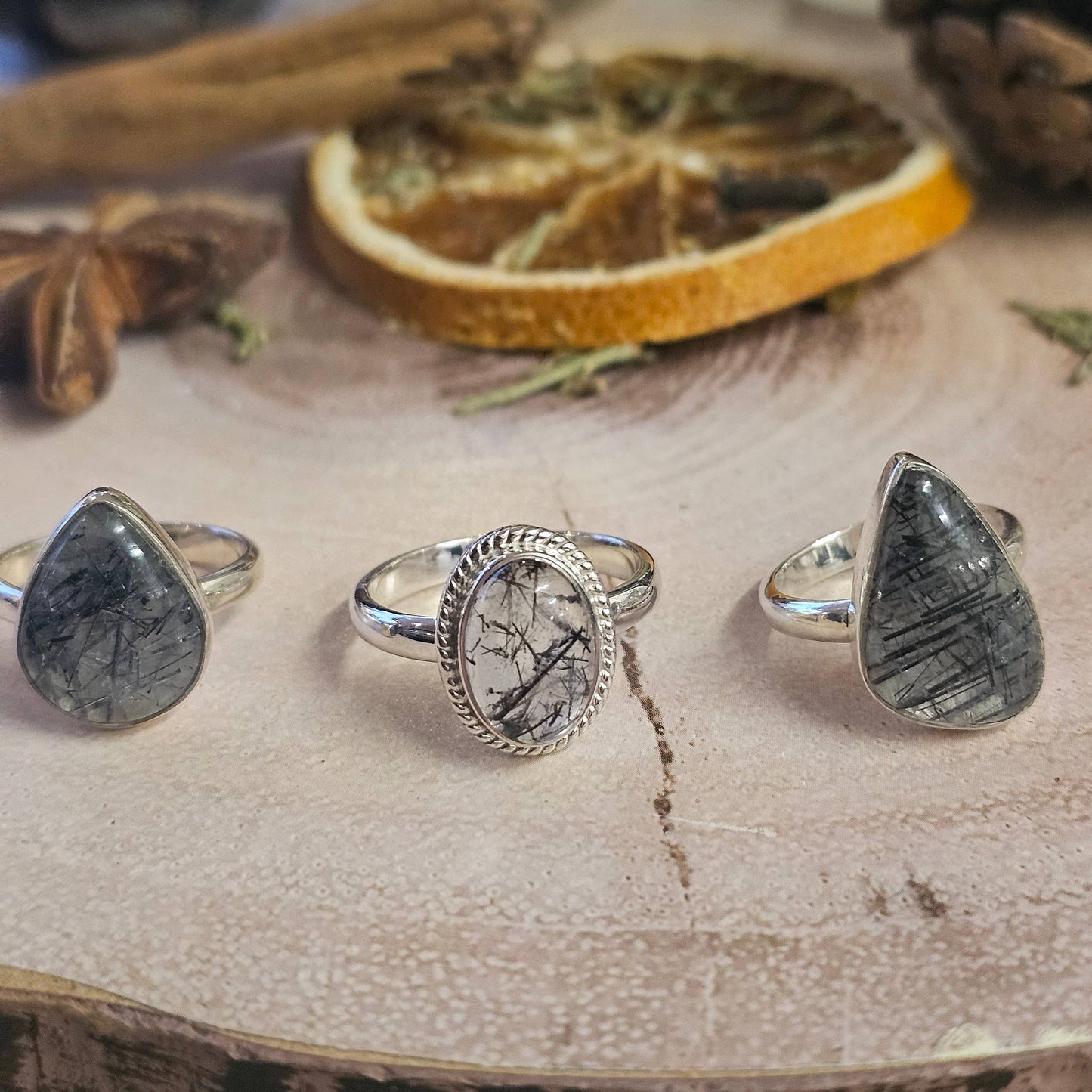 Black Tourmaline in Quartz Sterling Silver Ring - 4.68g