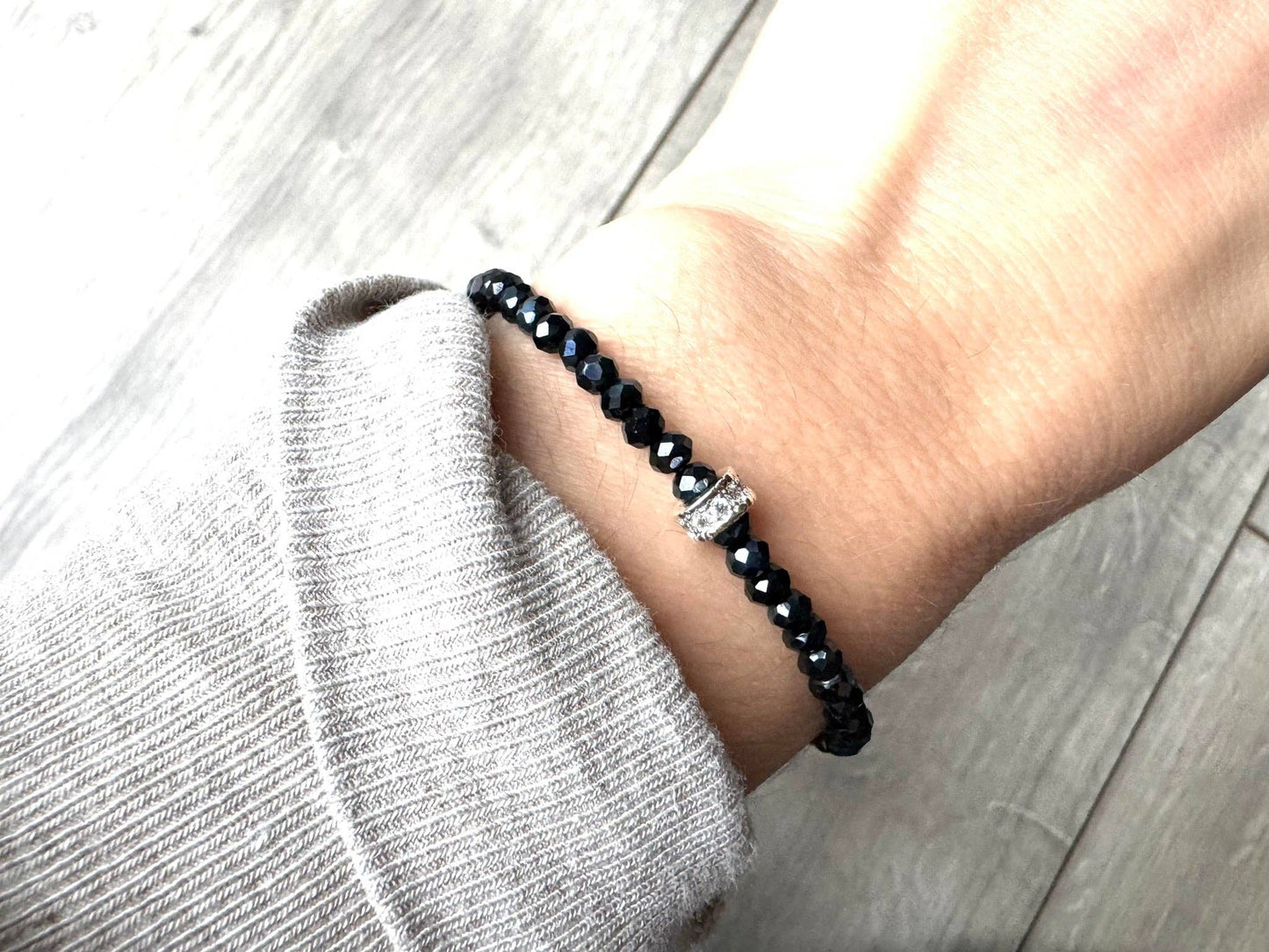 Weathered Agate Minimal Bracelet: Medium