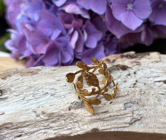18ct Gold Plated Wrapped Around Leaf Ring - Gold