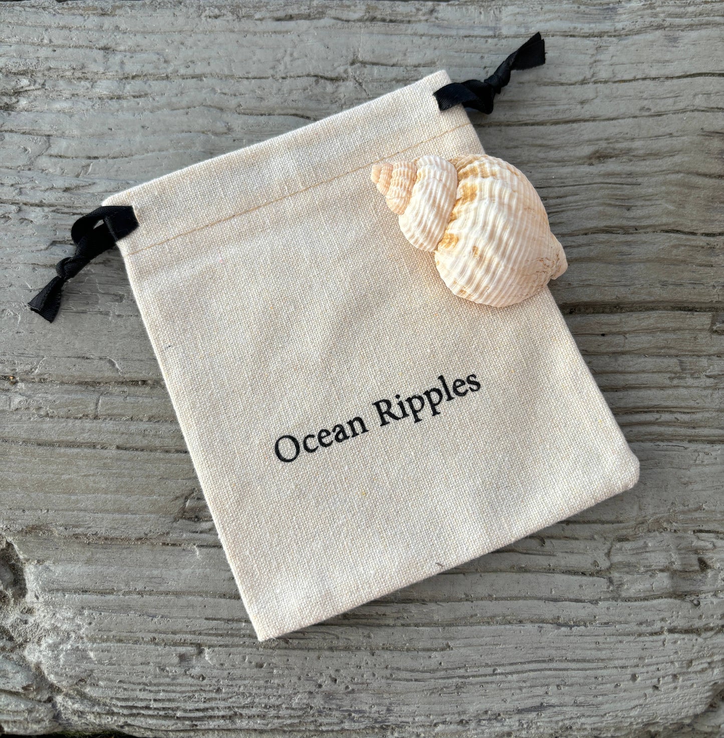 18ct Gold Plated Lapis Lazuli Pendant Necklace With Love Tag