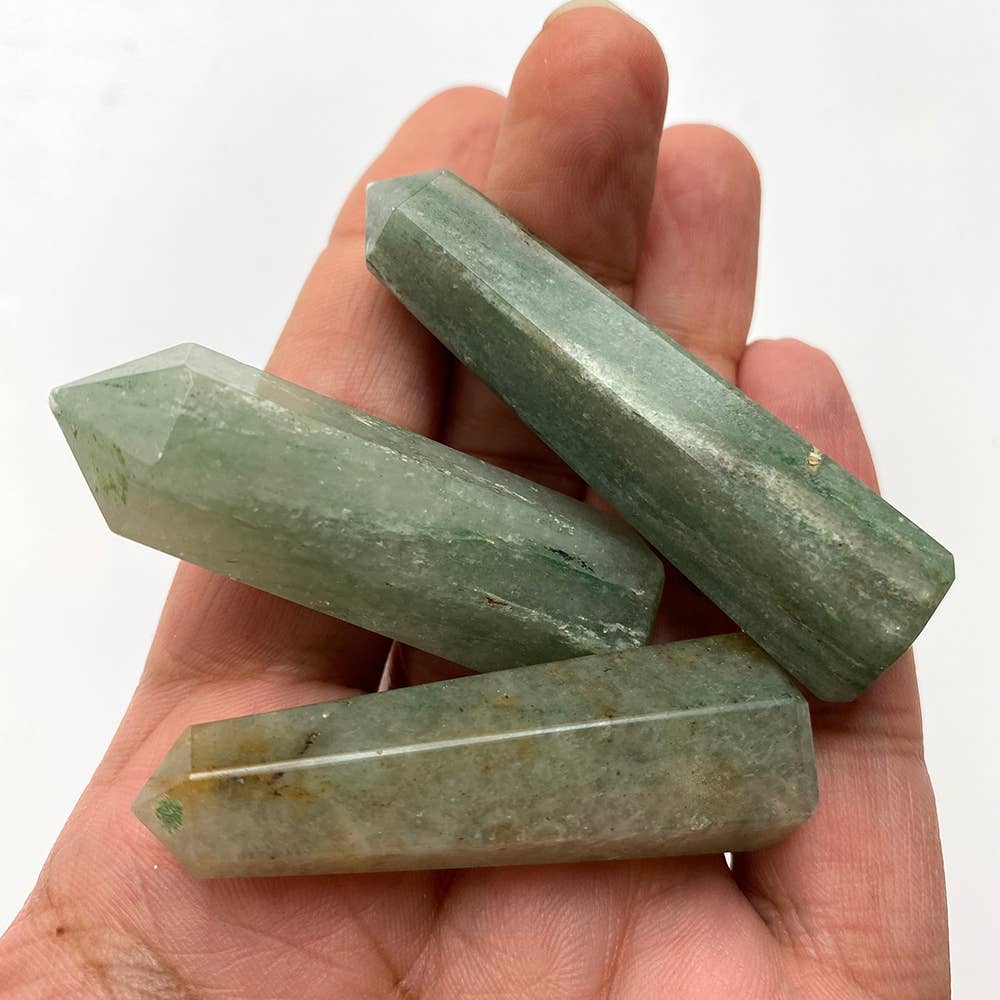 Small Obelisk Tower, 5-7cm: Clear Quartz