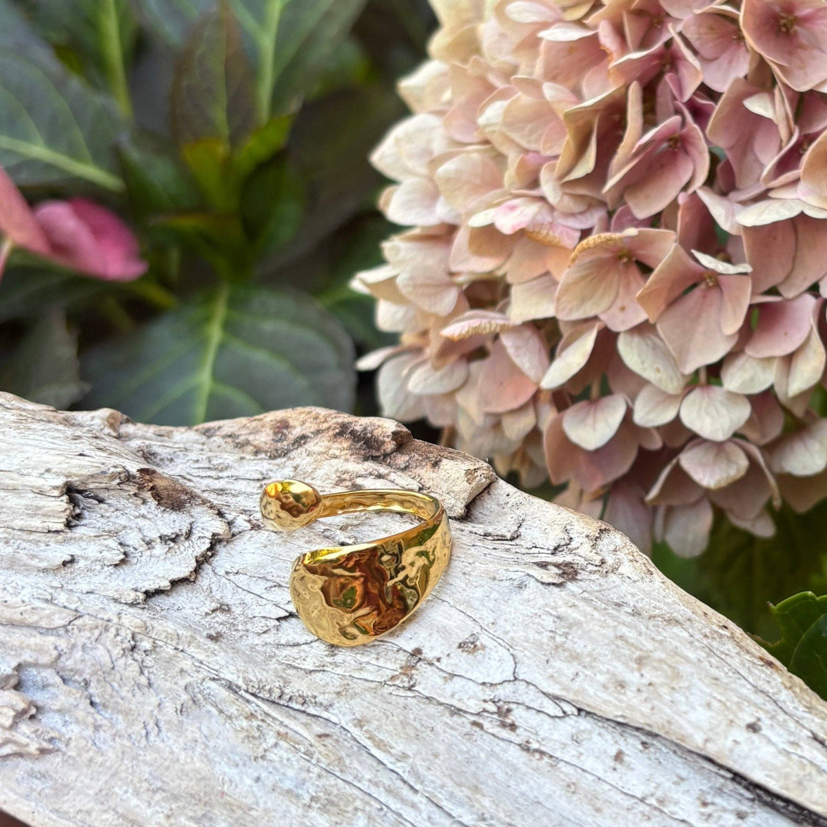 18ct Gold Plated Hammered Open Top Ring