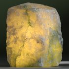 Mini Green Quartz Rough Lamp with Disk LED USB Fitting