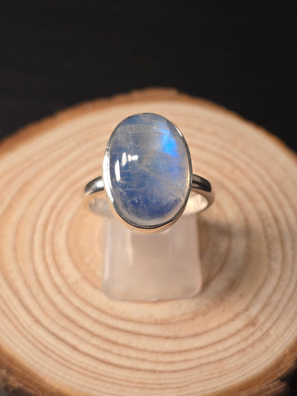 Blue Moonstone Sterling Silver Ring - 6.4g - UK Q