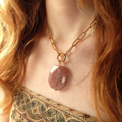 Strawberry Quartz Gemstone Statement Necklace: 18 inches