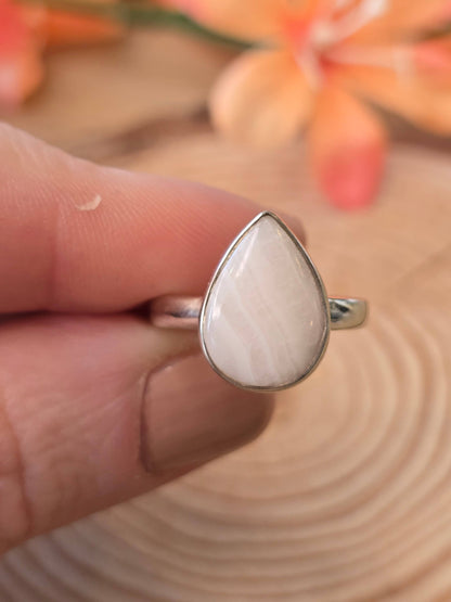 Mangano Calcite Sterling Silver Teardrop Ring - 3.6g - UK N