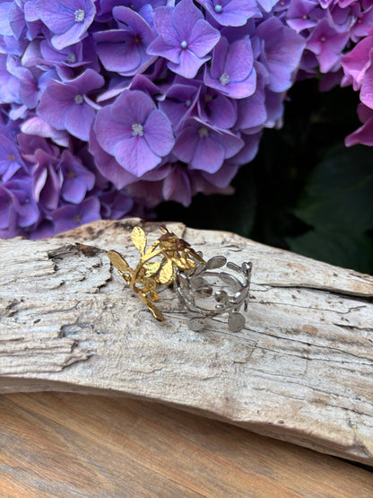 18ct Gold Plated Wrapped Around Leaf Ring - Gold