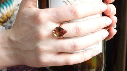 Zultanite Ring: Oval