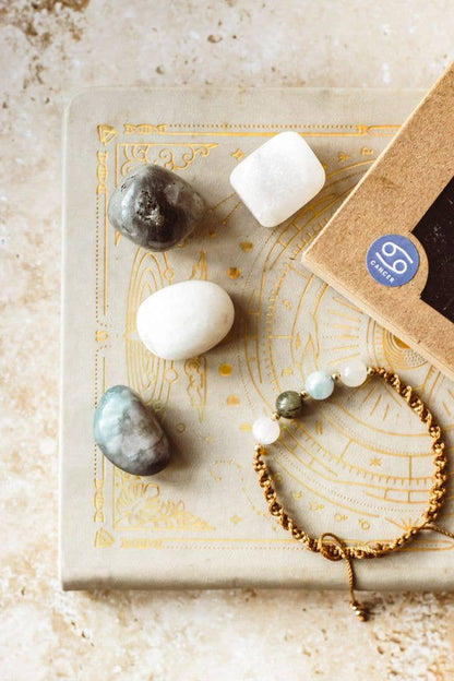 Zodiac Crystal & Bracelet Gift Set : Libra