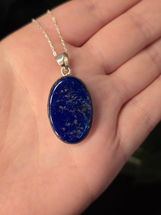 Lapis Lazuli Sterling Silver Pendant and Chain - 6.4g