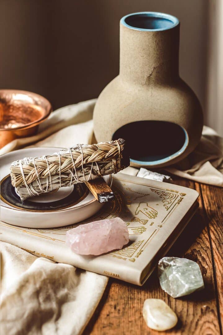 White Sage & Sweetgrass Smudge