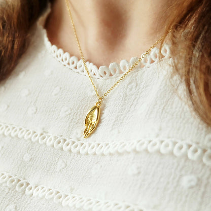 Boho Charm Hand Necklace Jewelry: 16 - 18 inches