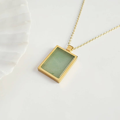 Green Aventurine Gemstone Necklace: 18 - 20 inches