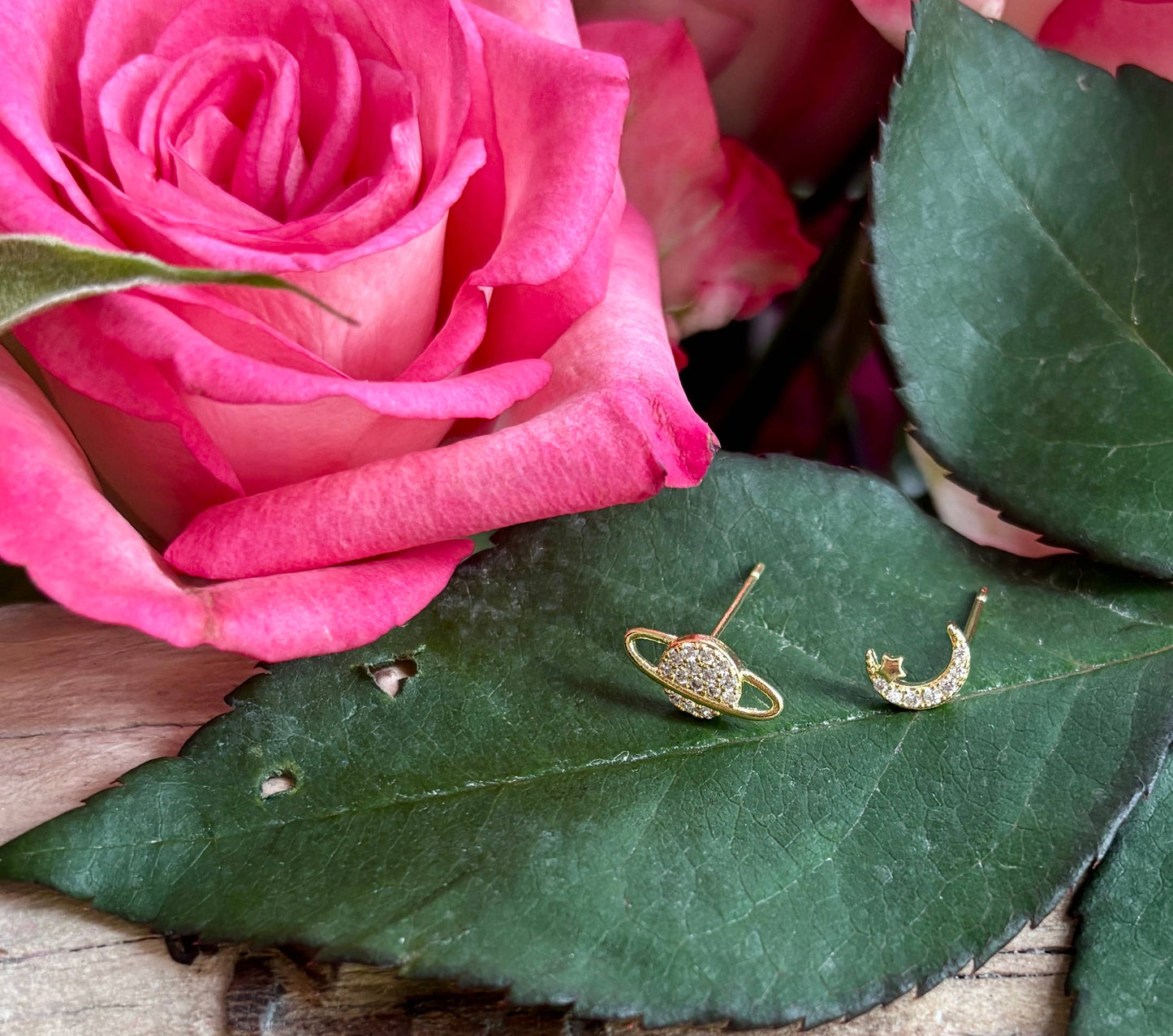 14ct Gold Plated Mismatch Planet Earrings