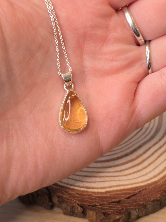 Citrine Sterling Silver Pendant & Chain - 3.8g