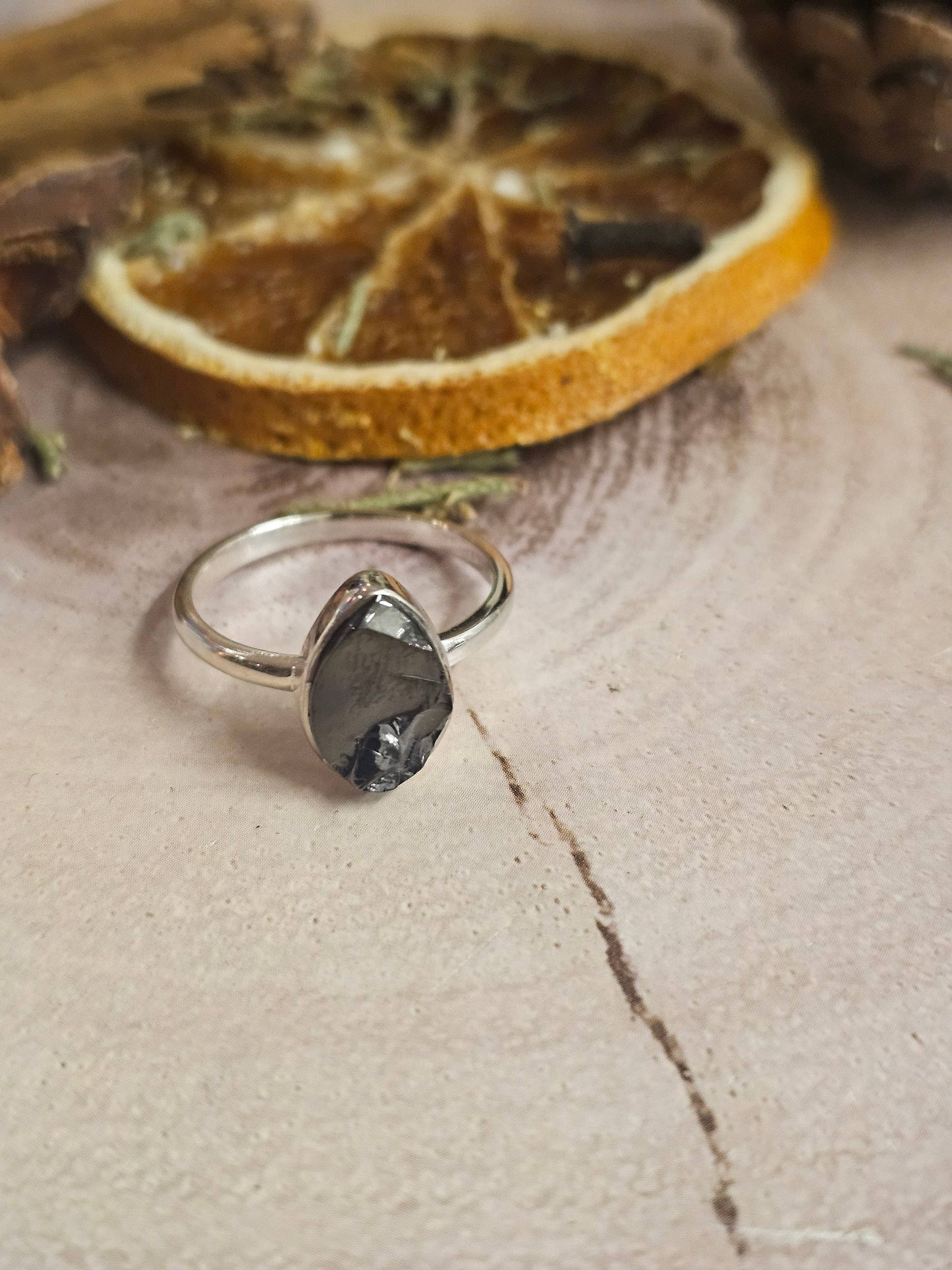 Shungite Sterling Silver Ring - 2.51g
