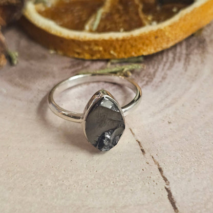 Shungite Sterling Silver Ring - 2.51g