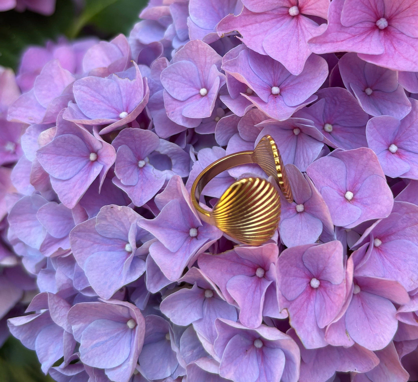 18ct Gold Plated Adjustable Shell Ring 