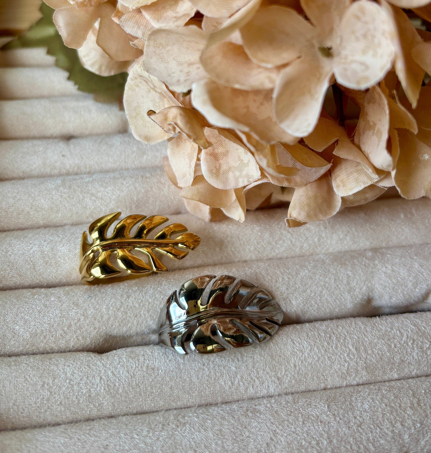 18ct Gold Plated Leaf Statement Ring - Available in Silver: Silver