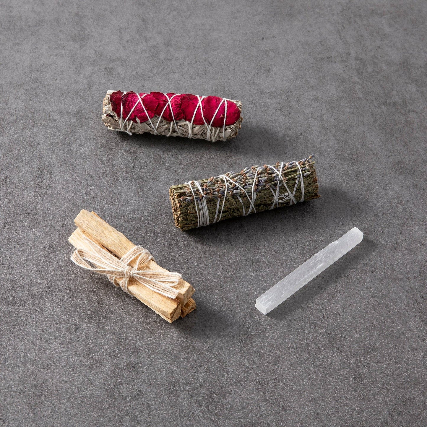 Earth’s Smudge Ritual Gift Set – Cleanse, Ground & Uplift