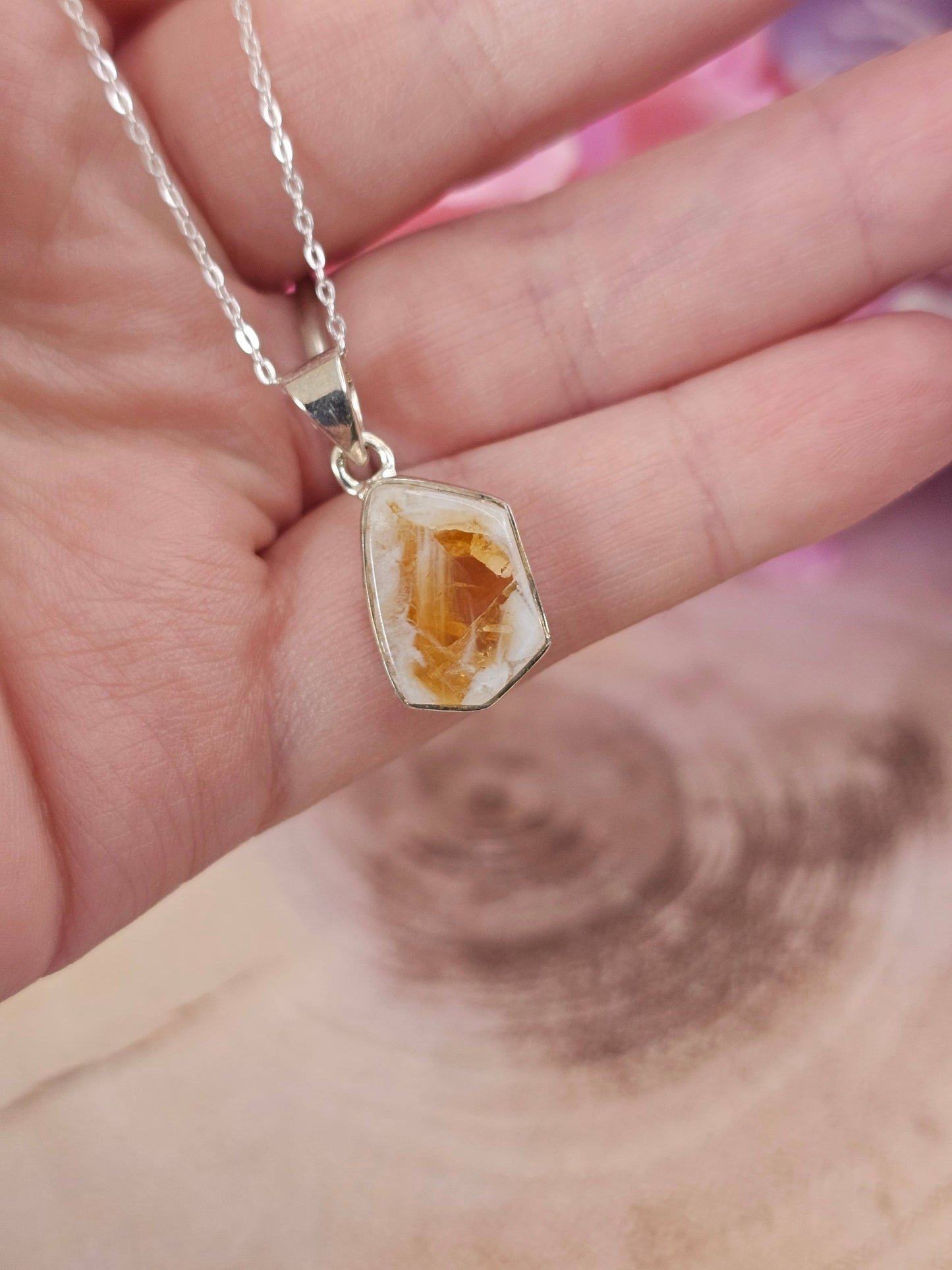 Citrine Sterling Silver Pendant & Chain - Pendant = 2.99g