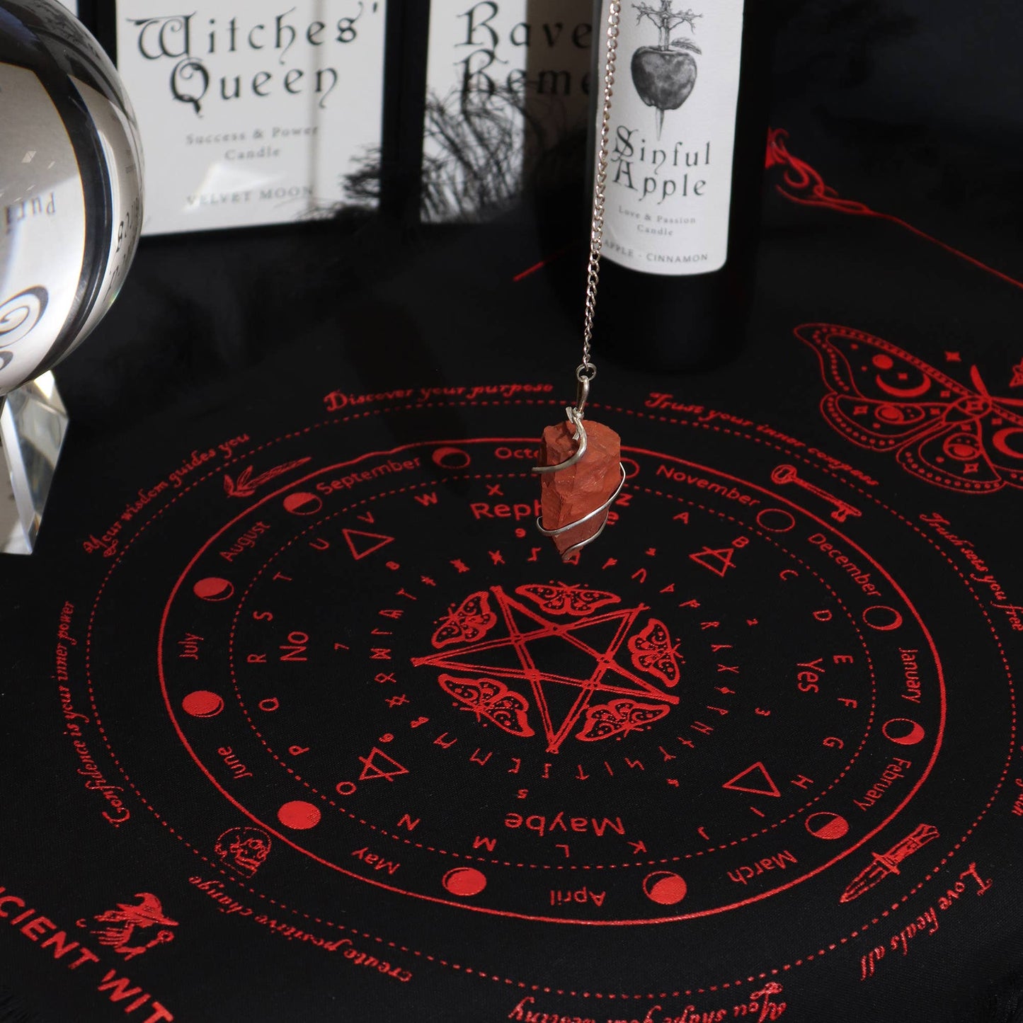 Ancient Witch Pendulum Divination Cloth: All Seeing Eye - Divination Cloth - Natural & Black