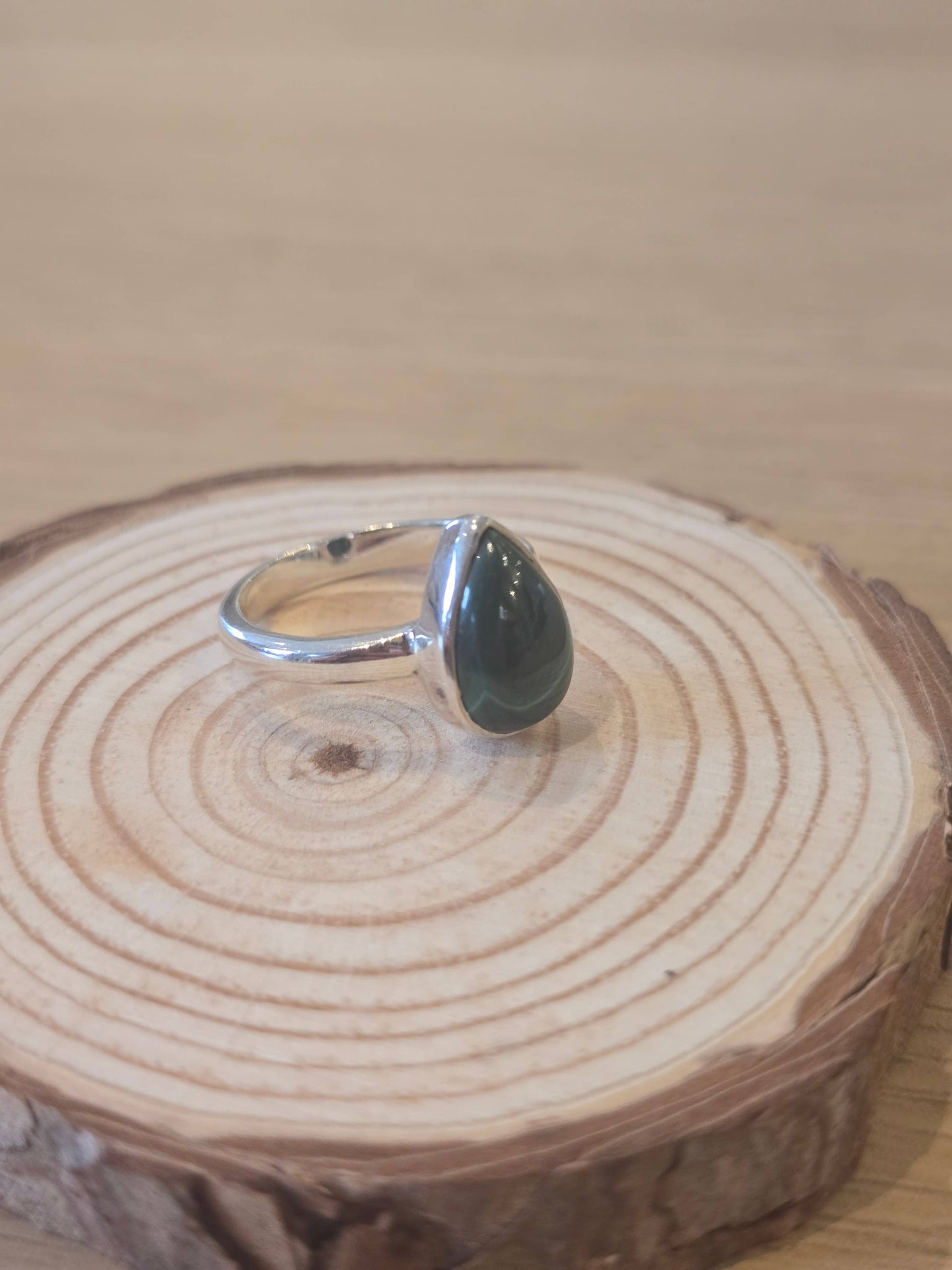 Malachite Sterling Silver Ring - 3.5g - Size L