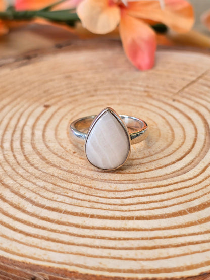 Mangano Calcite Sterling Silver Teardrop Ring - 3.6g - UK N