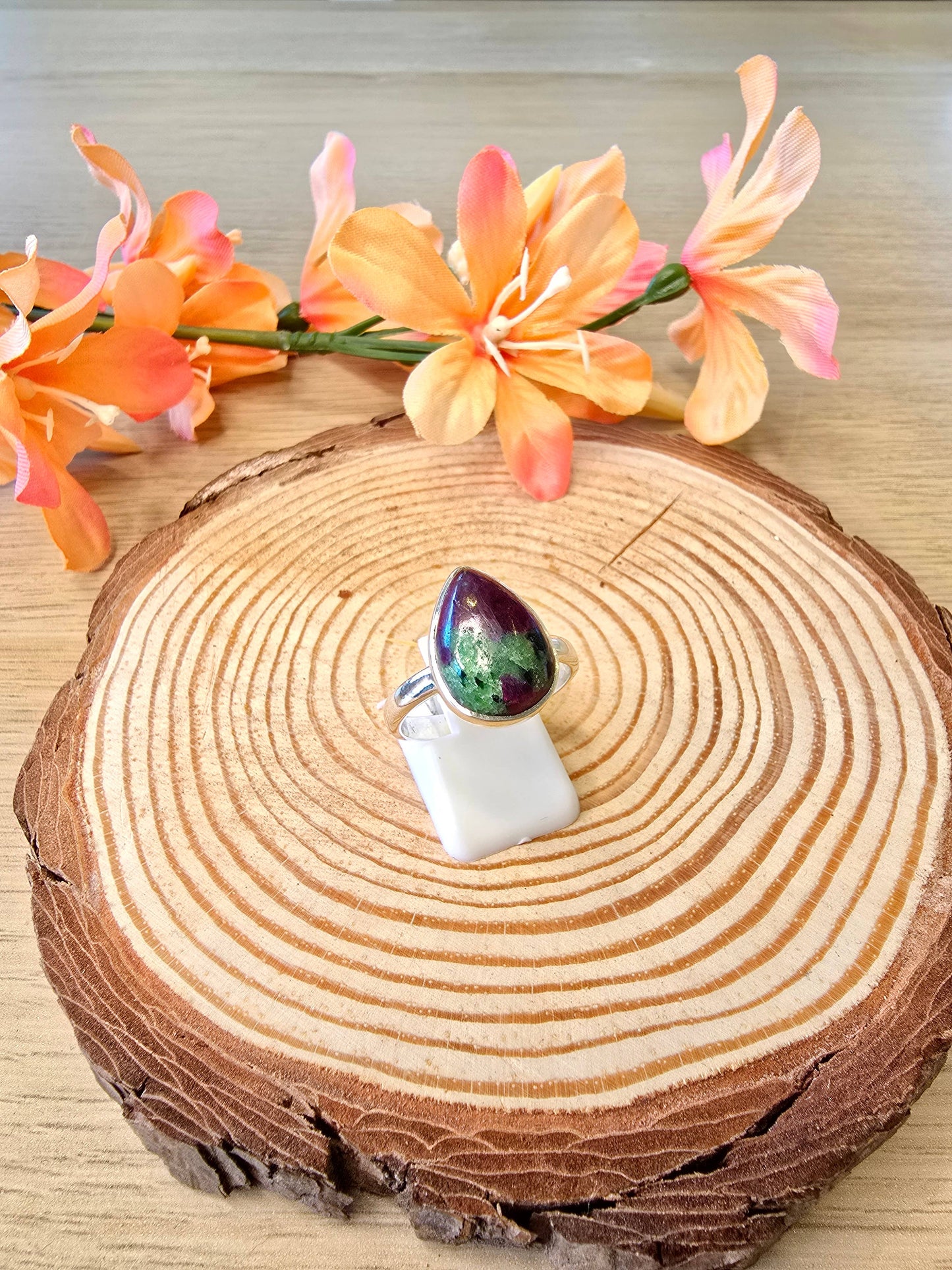 Ruby Zostite Teardrop Sterling Silver Ring - 4.6g - UK R / U