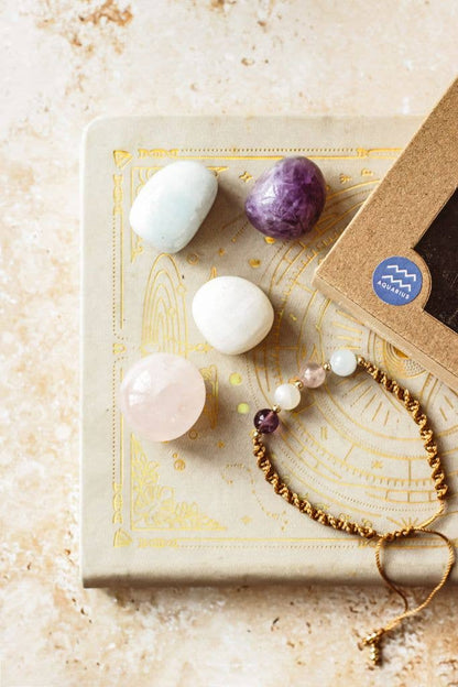 Zodiac Crystal & Bracelet Gift Set : Libra